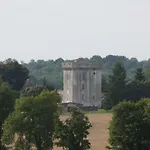 Chateau De La Tour Du Breuil 3*