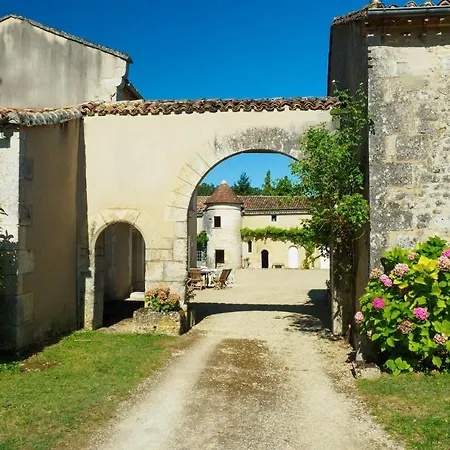 Château De La Tour Du Breuil