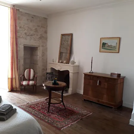 Chateau De La Tour Du Breuil 3*
